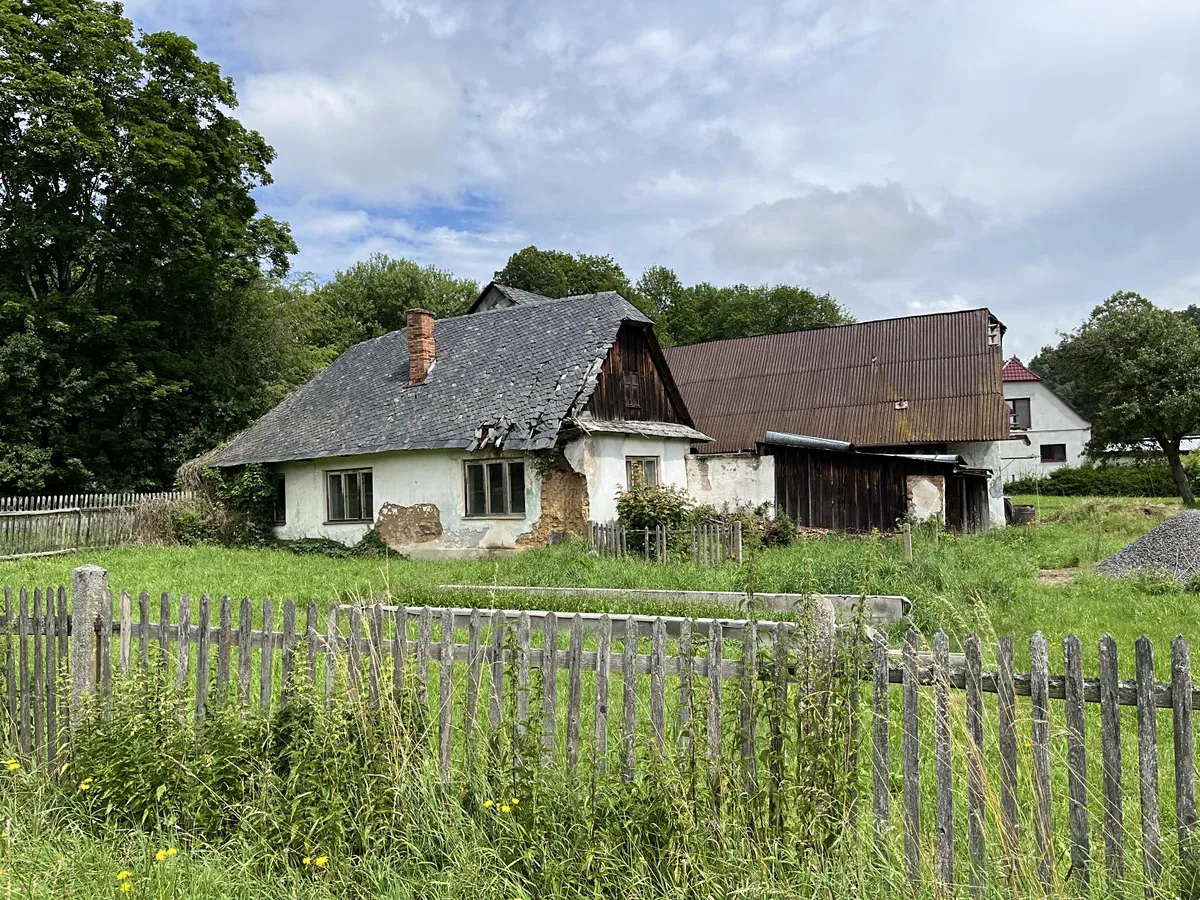 Prodej rodinného domu 92 m², pozemek 2095 m²